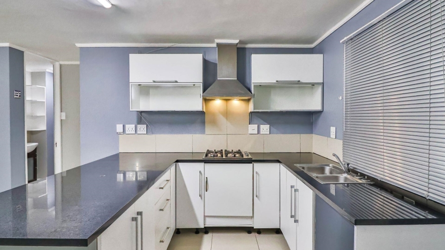 2 Bedroom Property for Sale in Gansbaai Central Western Cape